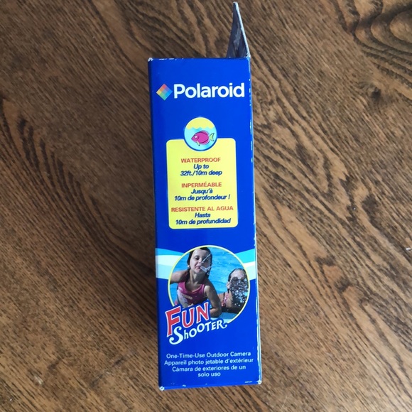 Polaroid Fun Shooter w Bonus Goggles ~ waterproof / disposable Camera - Picture 8 of 11